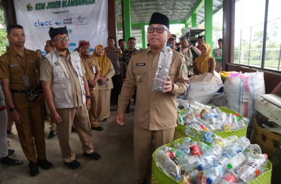 Pemkab Banyuwangi Apresiasi Pengelolaan Omah Olah Sampah Kelurahan Bakungan
