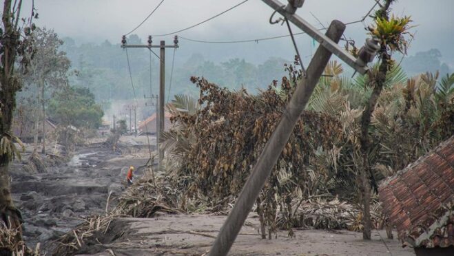 Kondisi wilayah terdampak erupsi Gunung Semeru di Lumajang