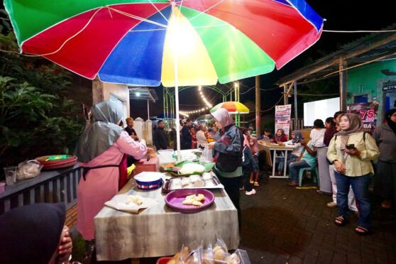 Suasana Pasar Jadoel Licin sebagai pesona baru Ijen Golden Route Banyuwangi