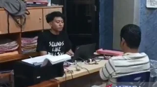 Polisi mengamankan terduga pembakar kios di Pasar Karmia Jaya Bengkulu