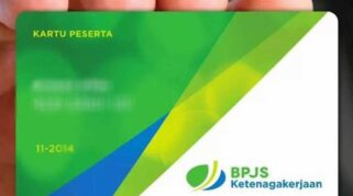 Ilustrasi peserta BPJS Ketenagakerjaan mencairkan saldo JHT