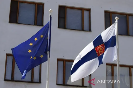 Gedung Kementerian Luar Negeri Finlandia yang mengumumkan penutupan kedutaan