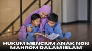 Ilustrasi hukum mencium anak non mahram dalam Islam