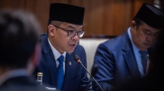 Menlu RI Sugiono dan delegasi Indonesia di PBB