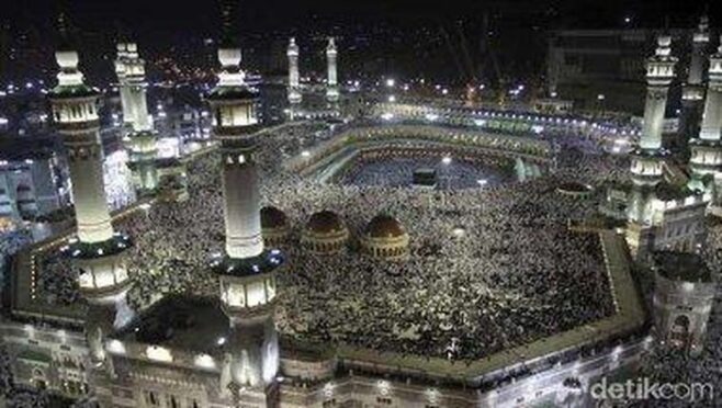 Jemaah memadati Masjidil Haram di Makkah