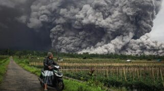 Alat EWS Semeru yang rusak akibat awan panas