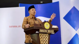 Menteri Koperasi dan Bupati Banyuwangi menandatangani nota kesepakatan Koperasi Merah Putih