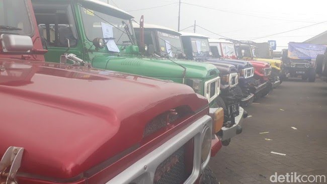 sopir jip Bromo memeras pelajar Sleman