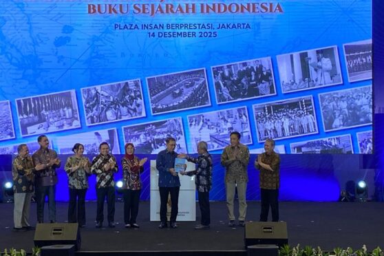 Peluncuran buku Sejarah Indonesia 10 jilid oleh pemerintah