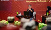 Prof Rhenald Kasali memberikan materi capacity building ASN di Banyuwangi.
