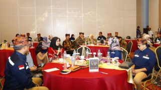 Bupati Banyuwangi Ipuk Fiestiandani menjadi pembicara Raker SKK Migas