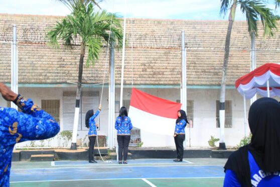 Upacara Hari Ibu ke-97 di Lapas Banyuwangi