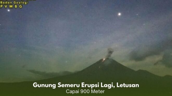 Erupsi Gunung Semeru dengan kolom abu setinggi 900 meter