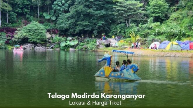 Telaga Madirda Karanganyar dengan latar Gunung Lawu