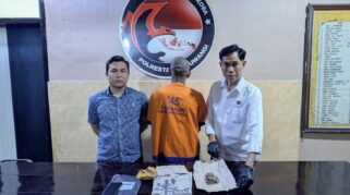 Polresta Banyuwangi berhasil tangkap pembawa paket ganja