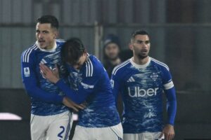 Como 1907 kalahkan Fiorentina 3-1 di Coppa Italia
