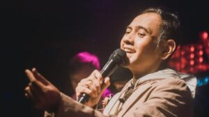 Lucky Widja vokalis band Element