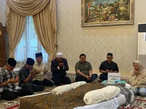 Suasana rumah duka Haji Halim Palembang