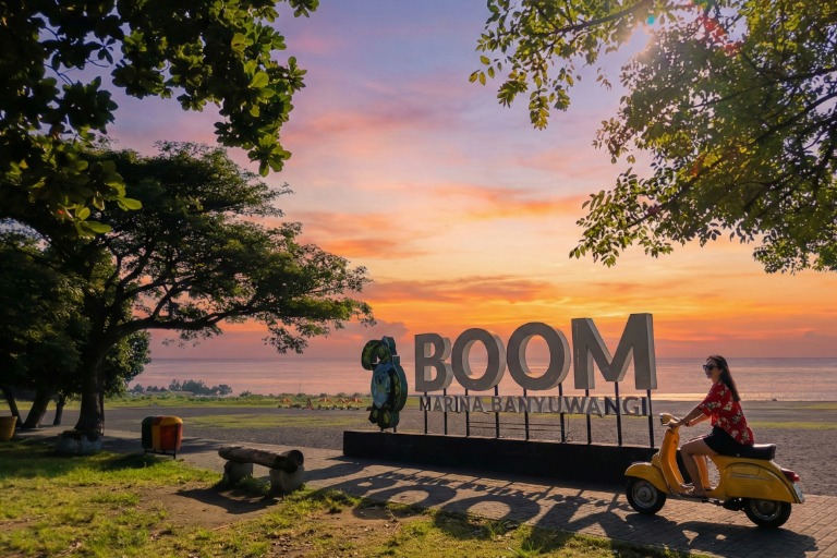 Pantai Marina Boom Banyuwangi