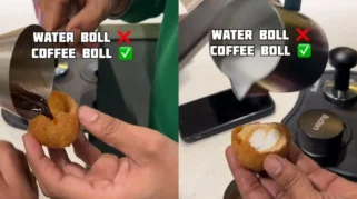 Pani puri latte disajikan dengan kopi panas