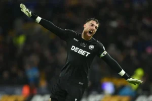 Pemain Wolves merayakan gol ke gawang Aston Villa di Stadion Molineux