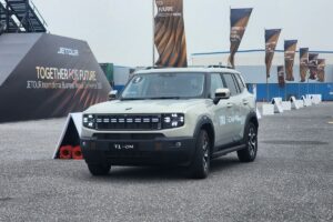 Jetour T1 tertangkap kamera di PIK 2 Jakarta