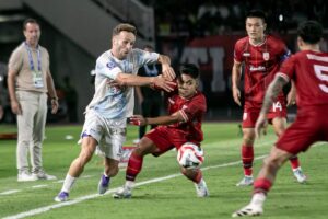 Laga PSIM vs Persis Solo di Stadion Sultan Agung