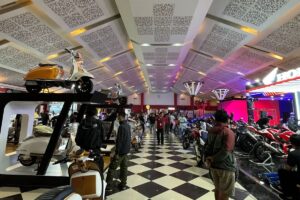 Booth sepeda motor di pameran IIMS 2026