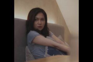 Lindi Fitriyana calon istri Virgoun yang aktif di sinetron dan musik