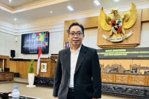 anggota DPRD Banyuwangi dari Fraksi PKB, Dr. Zaki Al Mubarok, M.Si.