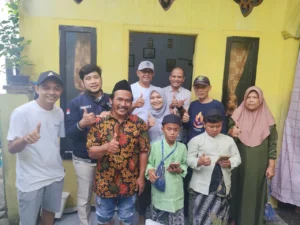 Sunat on The Road Banyuwangi, Pasutri Lakukan Khitan Gratis Jemput Bola