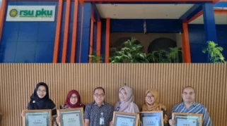 RSU PKU Muhammadiyah Rogojampi menerima penghargaan BPJS Kesehatan