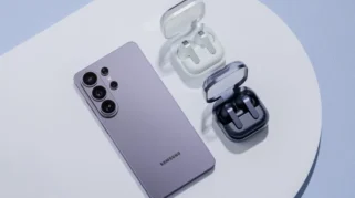 Galaxy Buds 4 Series dengan desain Buds Blade terbaru