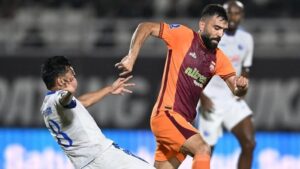 Pertandingan Borneo FC vs Arema FC di Stadion Segiri