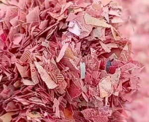 Cacahan uang ditemukan di TPS liar Bekasi