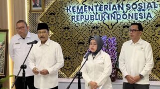 Ilustrasi pergerakan nilai tukar rupiah terhadap dollar AS di layar perdagangan