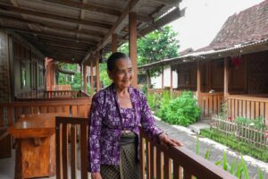 mbah ning umkm desa wisata kemiren banyuwangi