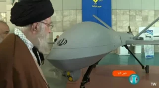 Ilustrasi drone militer di atas kapal induk AS