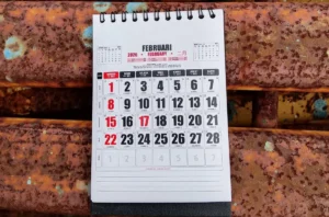 Ilustrasi kalender Jawa Kamis Pahing Februari 2026