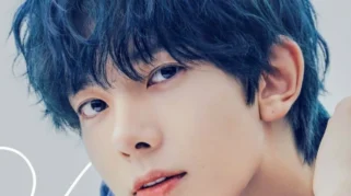 Heeseung ENHYPEN tampil di atas panggung