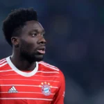 Alphonso Davies Kembali Cedera Hamstring: Dampak pada Bayern dan Piala Dunia 2026