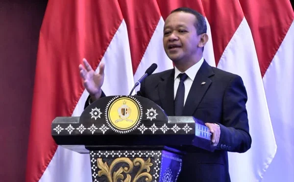 AS Kancah Ancaman Serang Pembangkit Listrik Iran Jika Selat Hormuz Tetap Ditutup