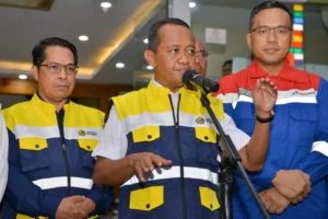 Bahlil Pastikan Stok BBM Dalam Negeri Aman di Tengah Krisis Bahan Bakar Negara Tetangga