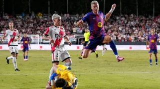 Barcelona Tundukkan Rayo Vallecano, Araujo Angkat Kemenangan di Kandang