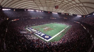 BeIN Sports Ringkas: Cedera Fluharty, Penjualan Stadion Silverdome, dan Tawa Freeman