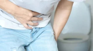 Benarkah Santan Menyebabkan Sembelit? Penjelasan Medis Lengkap