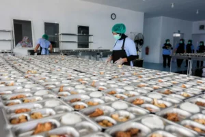 BGN Tutup Sementara 252 Dapur SPPG di Sumut: Tanpa Sertifikat SLHS & IPAL, Gubernur Bobby Tegaskan Prioritas Presiden