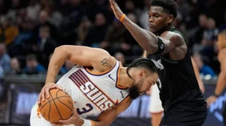 Bucks Mengalahkan Suns 108-105, Memperpanjang Kekalahan Phoenix ke Lima Pertandingan Beruntun
