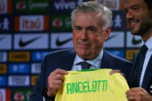 Carlo Ancelotti Rencanakan Perubahan pada Tim Brasil dan Menanggapi Tekanan Real Madrid