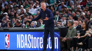 Celtics Dominasi Warriors 120-99, Steve Kerr Soroti Eksekusi Tim